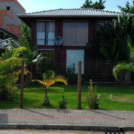 Casa Alquiler En Bombas Bombinhas Villa Exterior photo